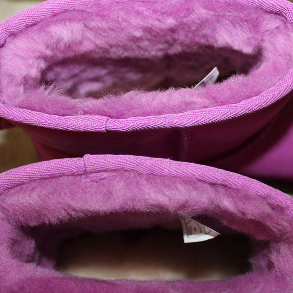UGG MINI SUEDE WATER RESISTANT BOOTS - Picture 5 of 7